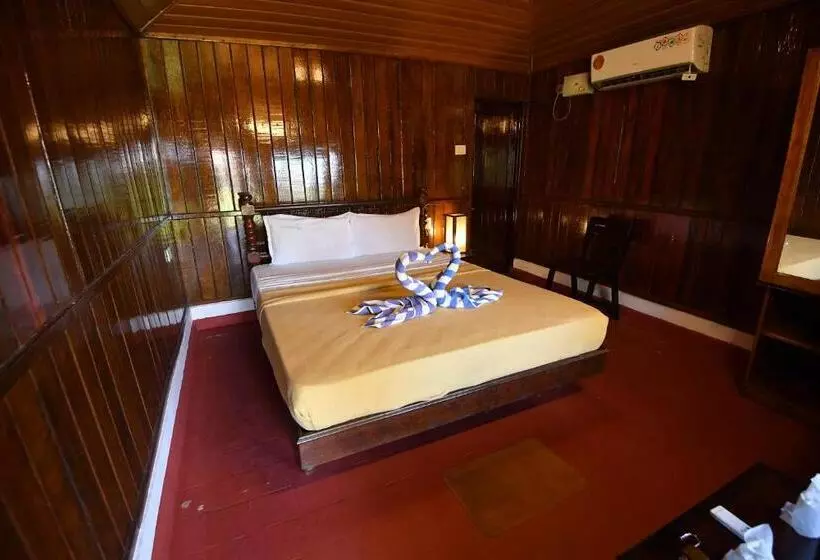 Standard-huone Puutarhanäkymä, Bluewater Beach Resort