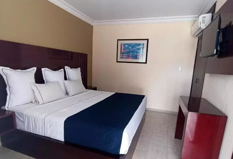 اتاق استاندارد یک نفره, Confort Plaza