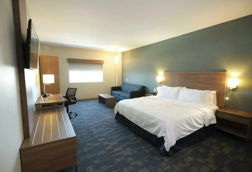キングサイズベッドのスイートルーム, Holiday Inn Express & Suites Mexicali, An Ihg