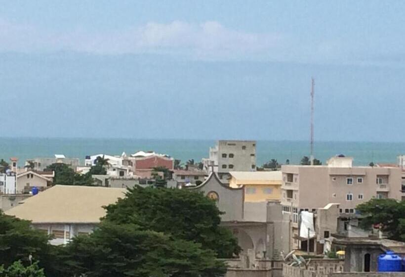 סוויטת ג'וניור, Sun Beach