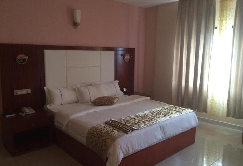 דירת חדר נוף לים, Sun Beach