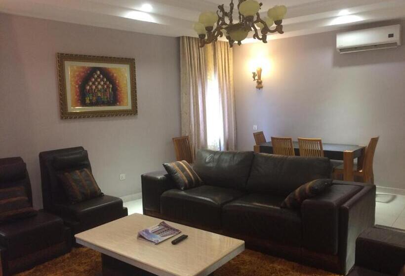 דירת חדר נוף לים, Sun Beach