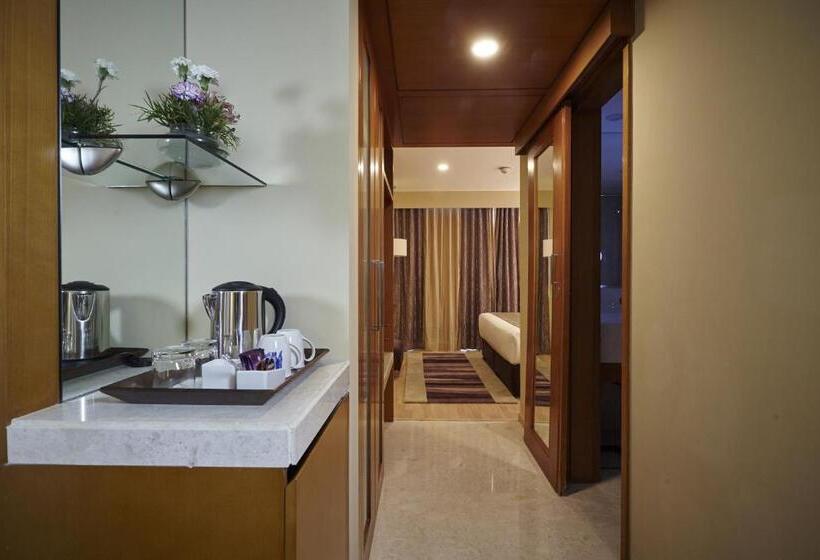 סוויטת ג'וניור, Turyaa Chennai Omr It Expressway