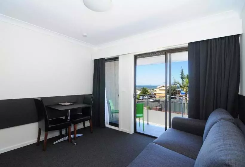 اتاق استاندارد با بالکن و چشم‌انداز دریا, Jervis Bay Motel