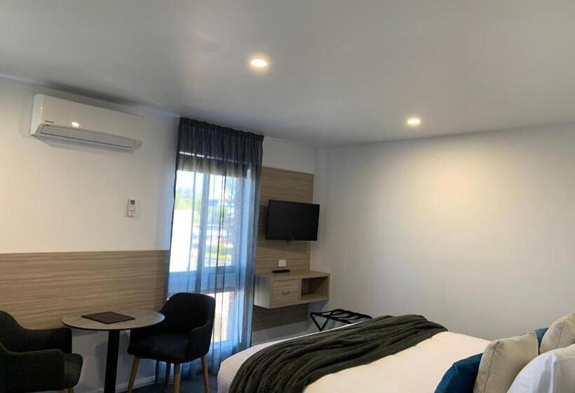 キングサイズベッドのデラックスルーム, Jervis Bay Motel