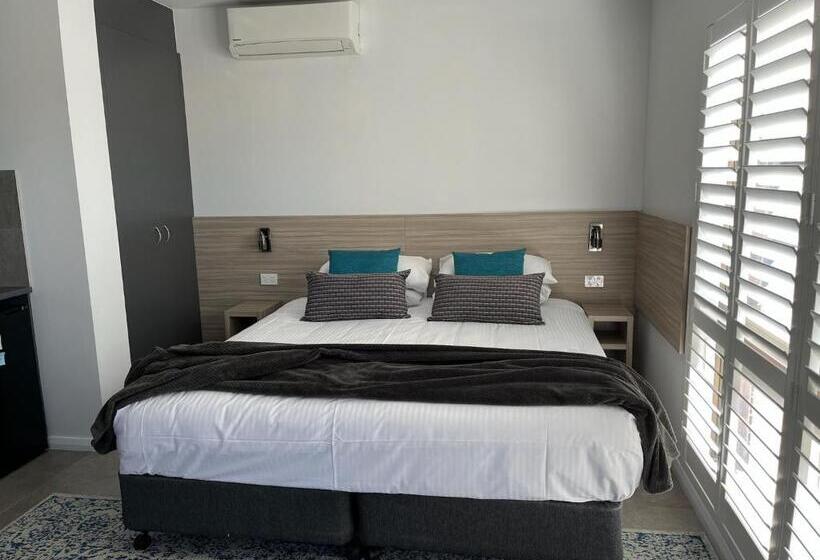 חדר דחוקס עם מיטת קינג, Jervis Bay Motel