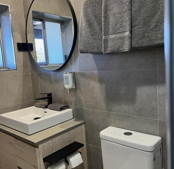 חדר דחוקס עם מיטת קינג, Jervis Bay Motel