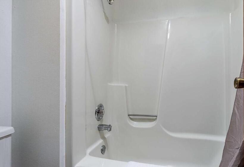 غرفة قياسية, Motel 6 Wisconsin Rapids, Wi