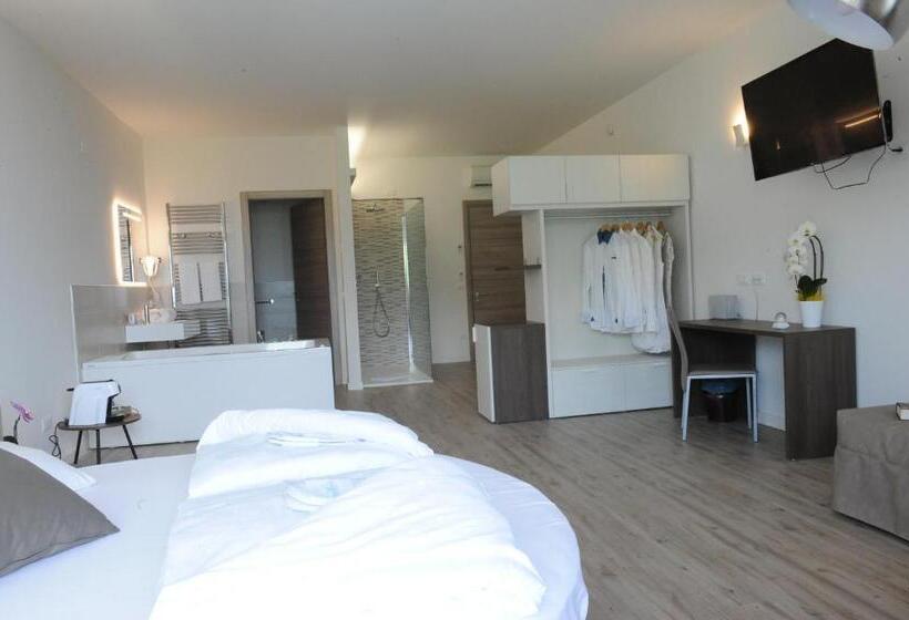 ハイドロマッサージバス付きジュニアスイート, Park Hotel Val Di Monte S
