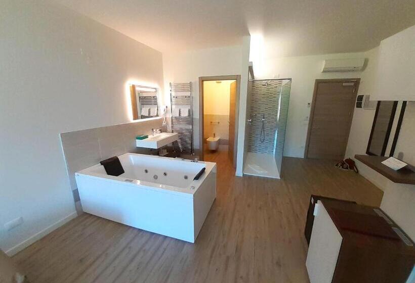 Полулюкс с Гидромассажем, Park Hotel Val Di Monte S