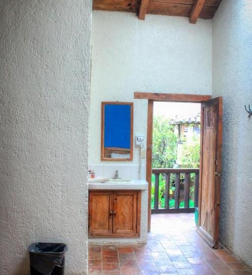 غرفة قياسية, Rossco Backpackers Hostel