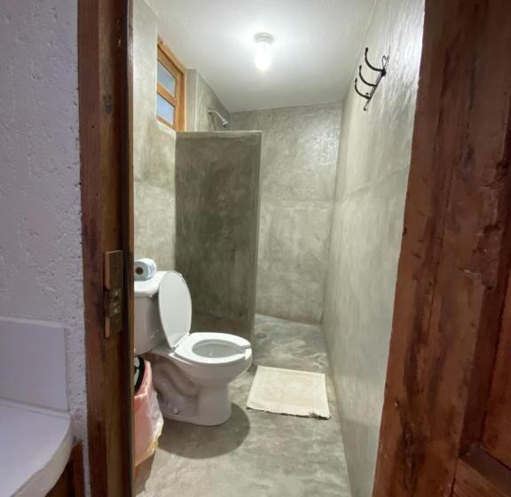 غرفة قياسية, Rossco Backpackers Hostel