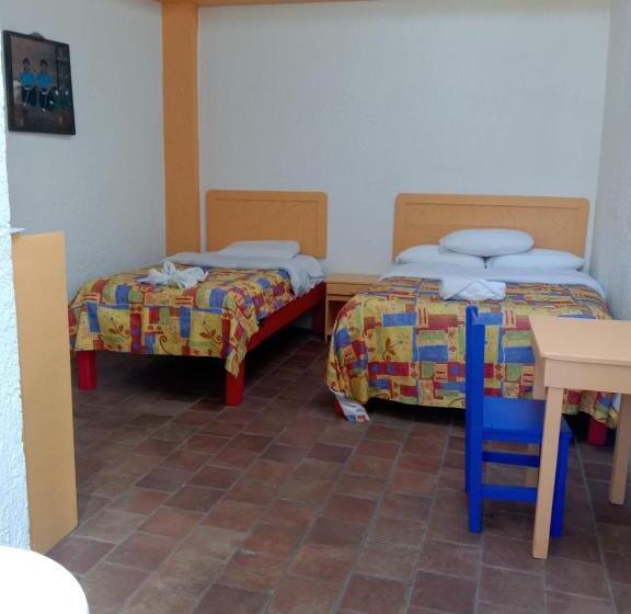 غرفة قياسية, Rossco Backpackers Hostel