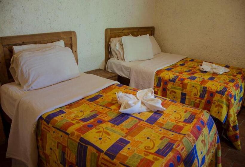 غرفة قياسية, Rossco Backpackers Hostel