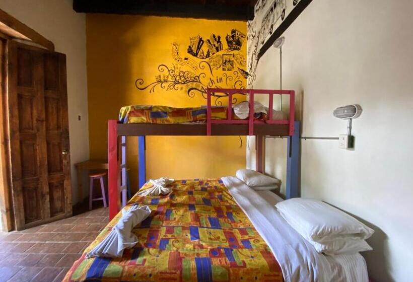 غرفة إقتصادية حمام مشترك, Rossco Backpackers Hostel