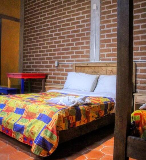 غرفة عائلية, Rossco Backpackers Hostel