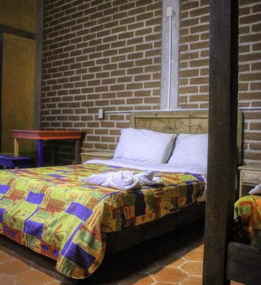 غرفة عائلية, Rossco Backpackers Hostel