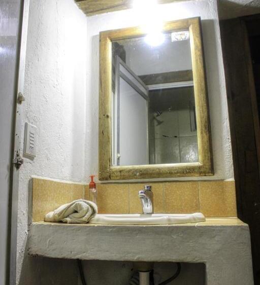 غرفة عائلية, Rossco Backpackers Hostel