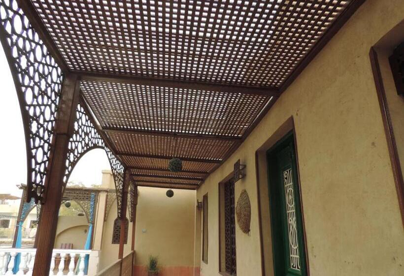 سوییت خانوادگی, Villa Nile House Luxor