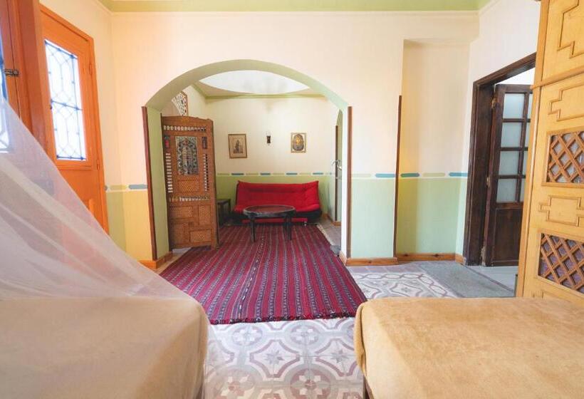 سوییت خانوادگی, Villa Nile House Luxor