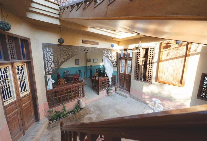 اتاق یک تخته با چشم‌انداز باغ, Villa Nile House Luxor