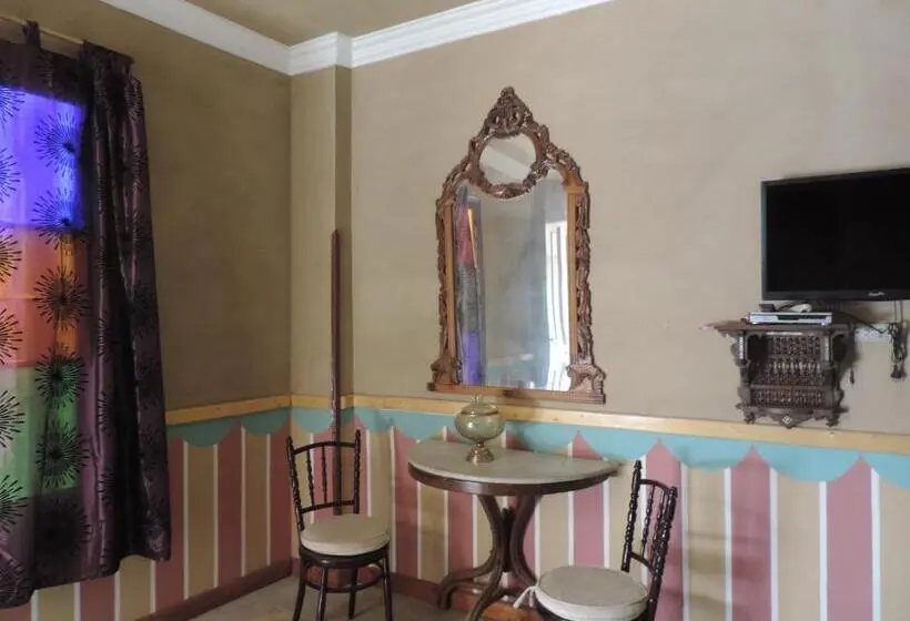 اتاق لوکس, Villa Nile House Luxor