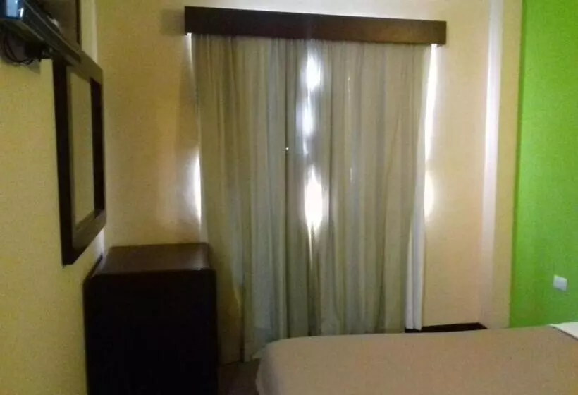 اتاق استاندارد, Chn Hotel Monterrey Santa Fe