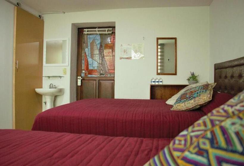 Четырехместный Номер Классик, Hostel Lit Guadalajara