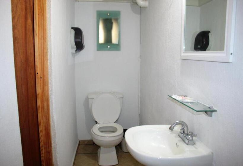 Номер Стандарт Индивидуальный, Hostel Lit Guadalajara