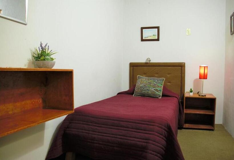スタンダードルーム, Hostel Lit Guadalajara