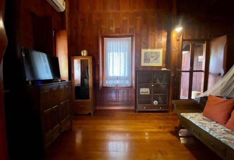 غرفة سوبيريور, Ayutthaya Retreat