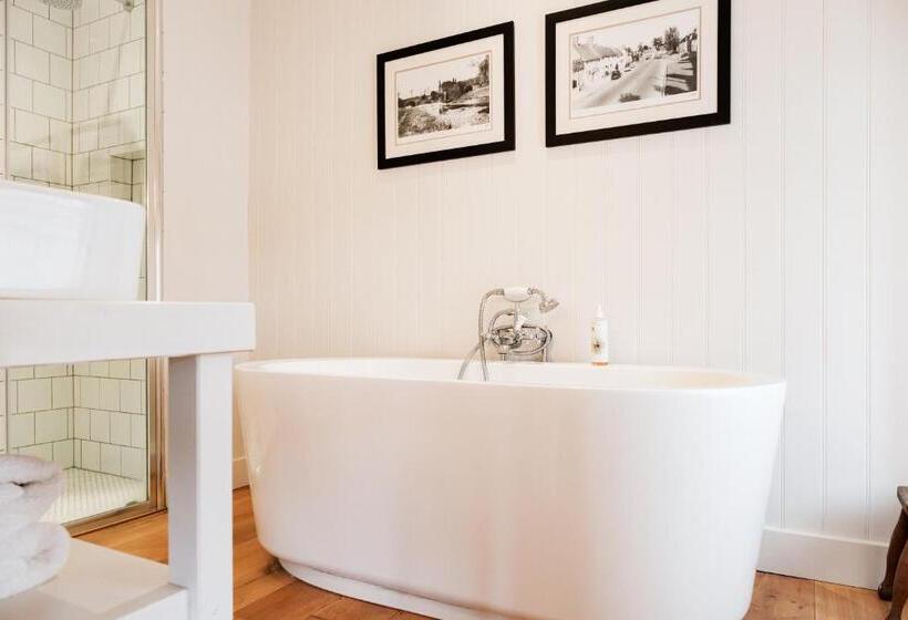 デラックスルーム, Bel And The Dragon Odiham