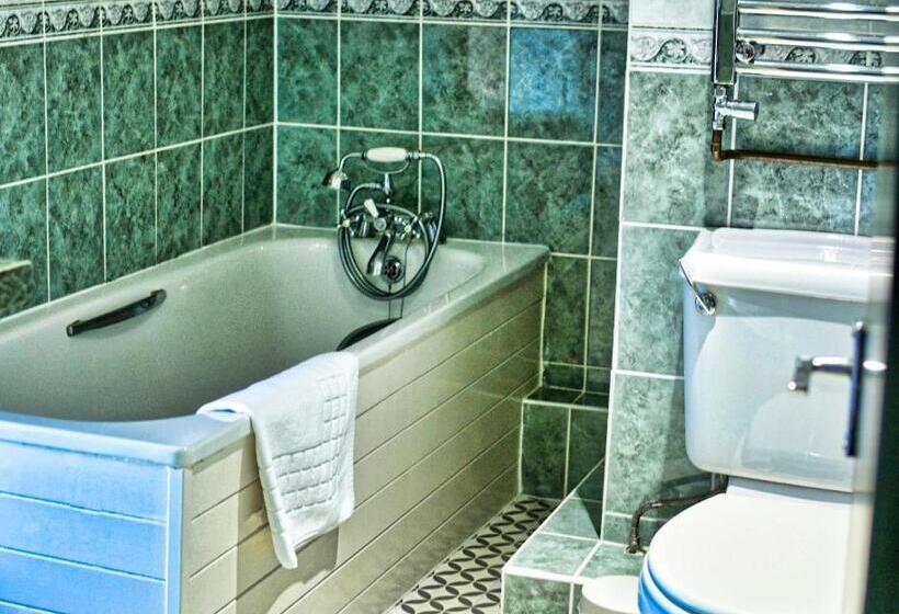 Cameră Standard Pat King Size, Blue Ball Inn