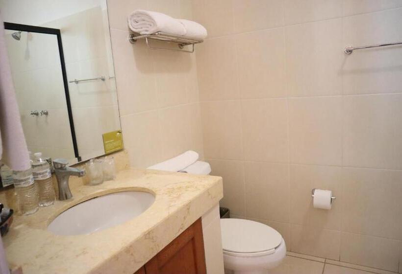 غرفه قياسيه سريرين مزدوجين, Concierge Plaza La Villa