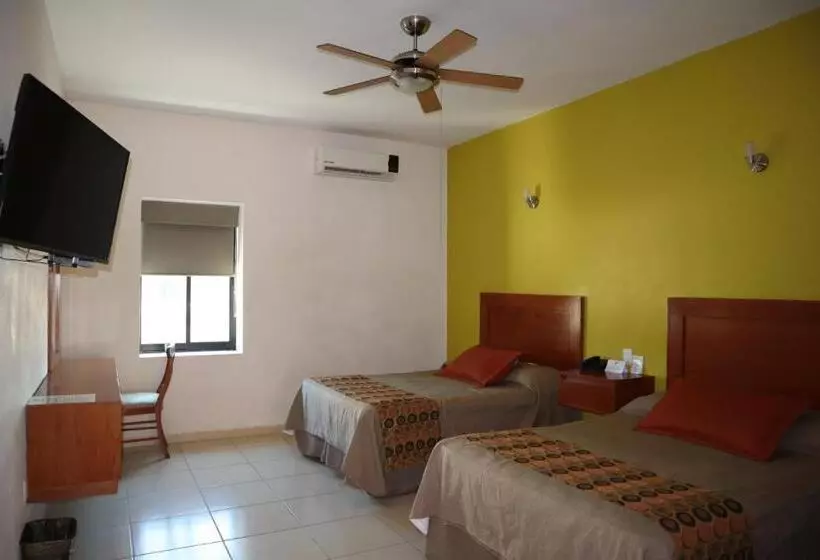 Standard Room 2 Double Beds