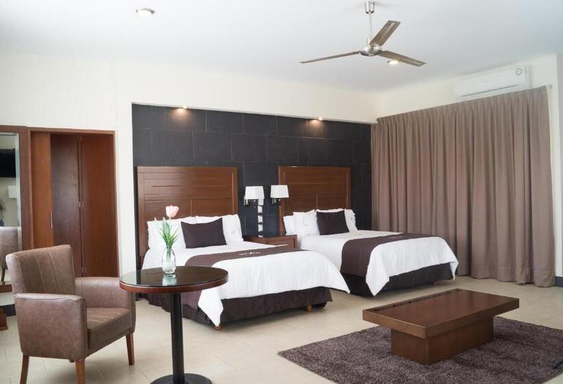 小型套房, Ecce Inn & Spa