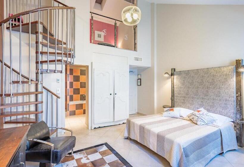 メゾネットスイート, La Suite