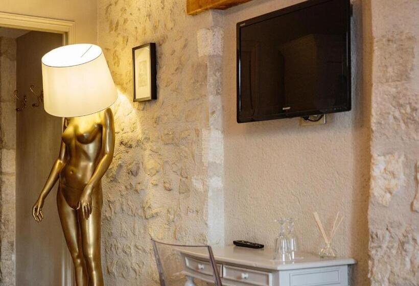 スタンダードルーム, La Suite