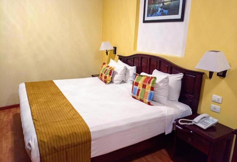 חדר סטנדרט עם מיטת קינג, Madan Cardenas