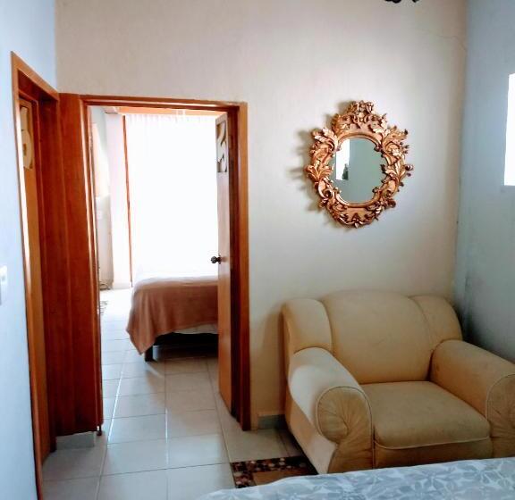 デラックススイート, Posada Spa Antigua Casa Hogar