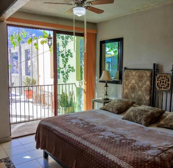 デラックススイート, Posada Spa Antigua Casa Hogar