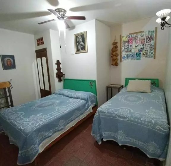 スタンダードトリプルルーム, Posada Spa Antigua Casa Hogar