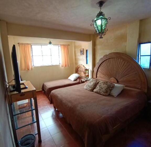 スタンダードトリプルルーム, Posada Spa Antigua Casa Hogar