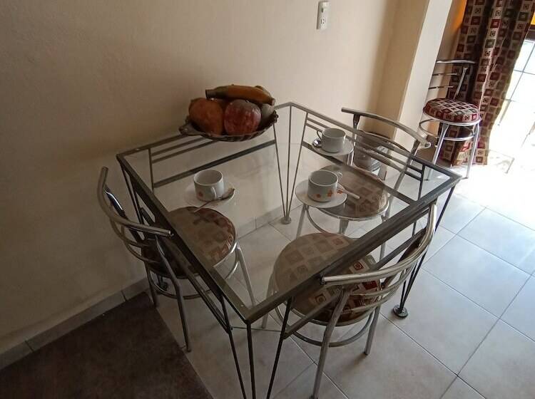 デラックススタジオ, Posada Spa Antigua Casa Hogar