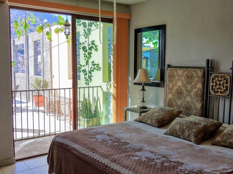 デラックススタジオ, Posada Spa Antigua Casa Hogar