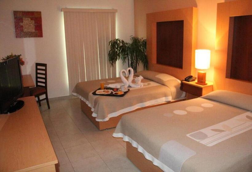 غرفة قياسية, Real Zapopan