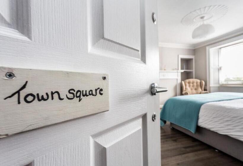 Номер Superior, The Crown Guest House