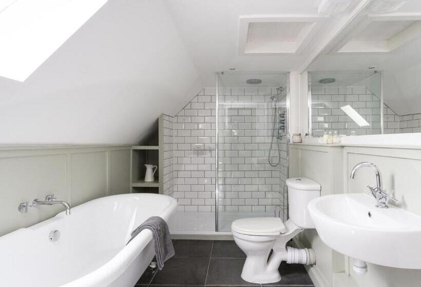 Номер Superior Кровать Кинг, The Crown Guest House