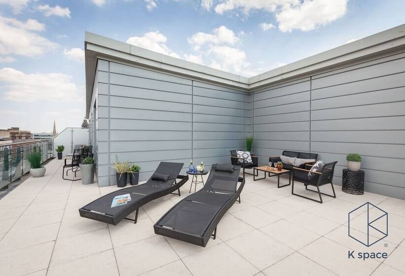 استوديو إدارى, Kspace @ The Point