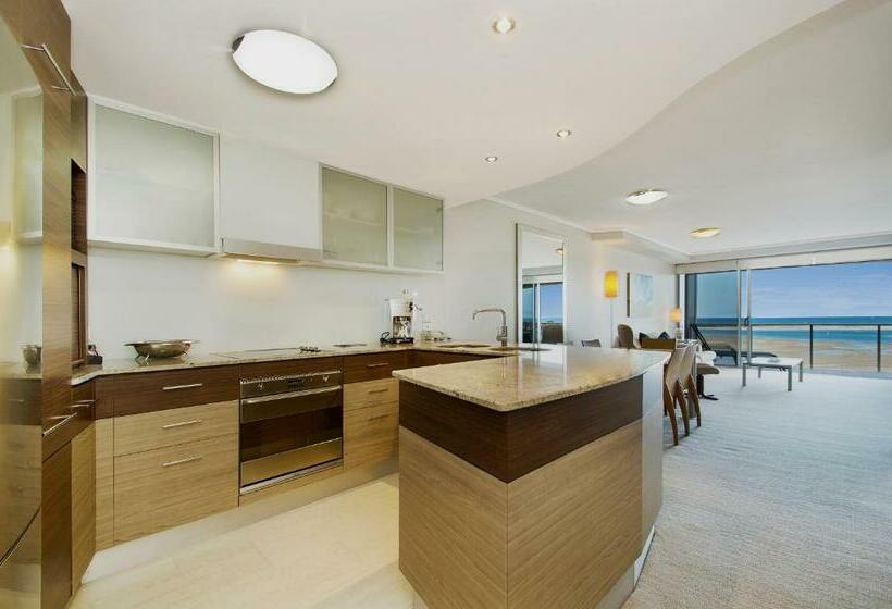 آپارتمان 2 خوابه با چشمانداز دریا, Waves Maroochy River